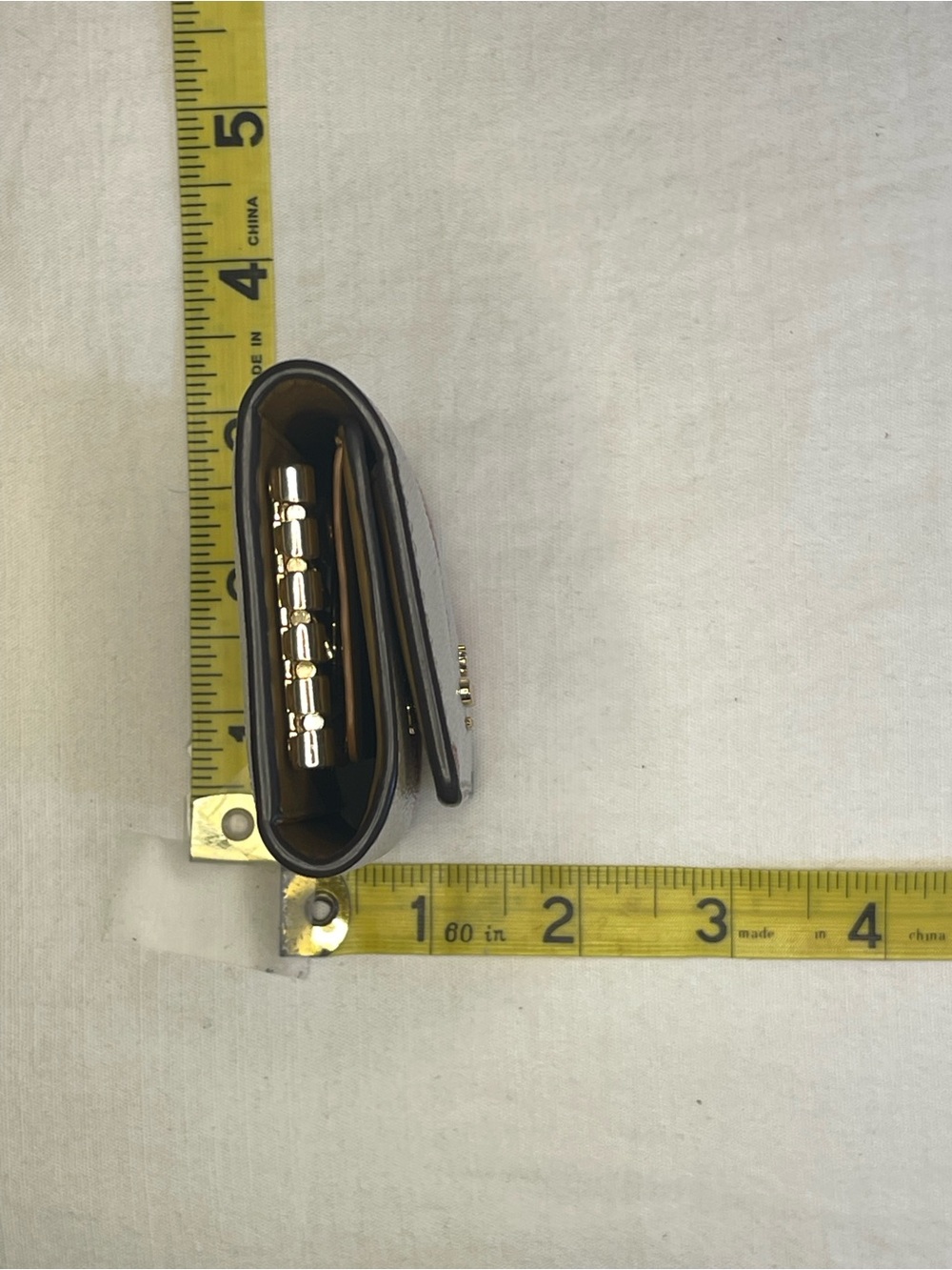 Coach Cream Floral 5 Ring Key Case with Gold Logo - Picture 4 of 12